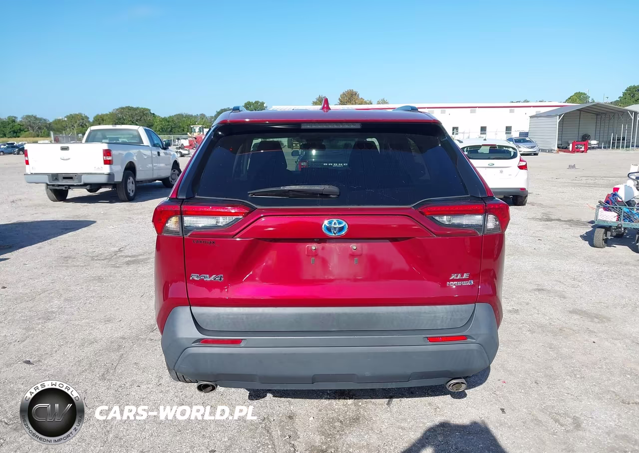2021 Toyota Rav4 Hybrid Xle VIN:4T3RWRFV1MU040800 - 16