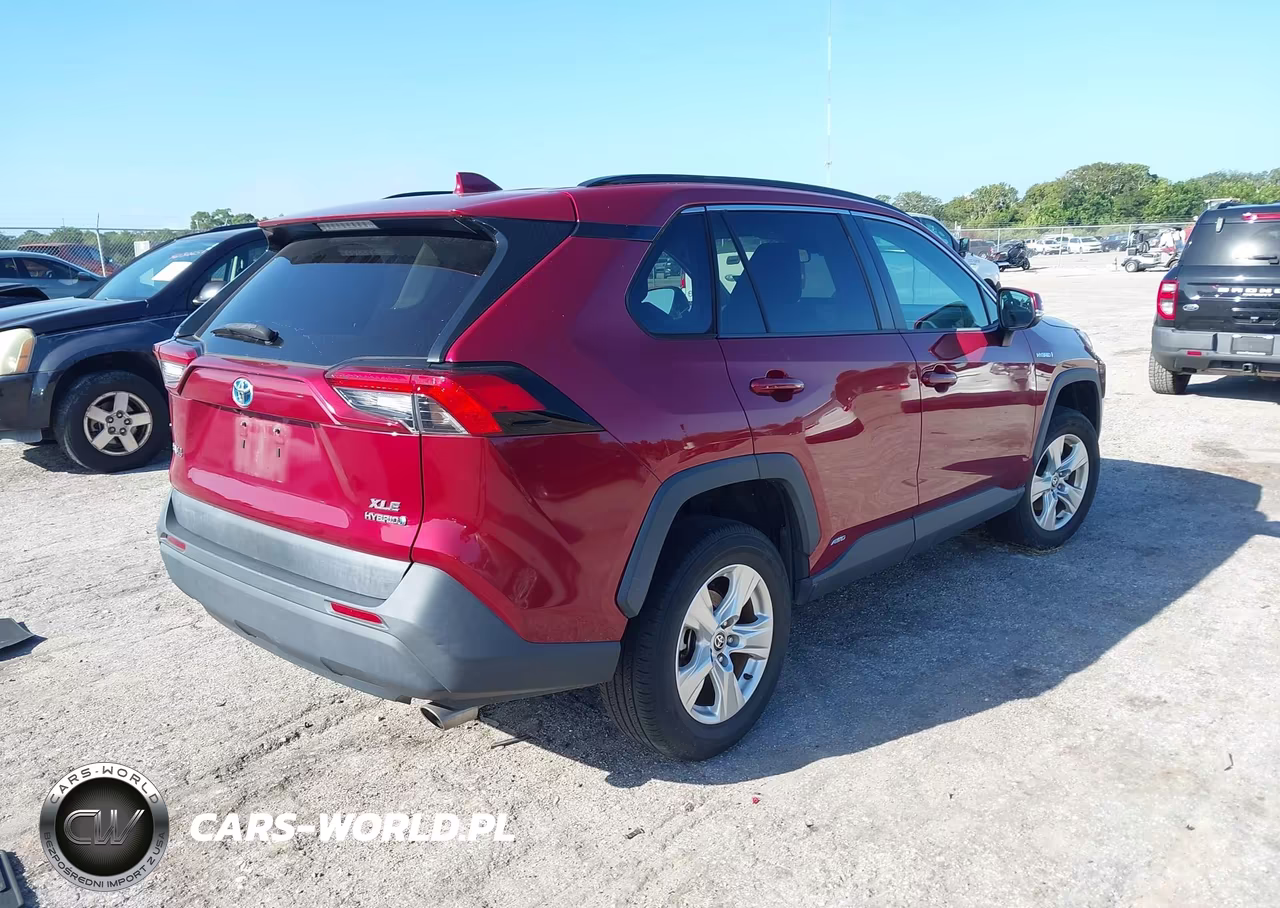 2021 Toyota Rav4 Hybrid Xle VIN:4T3RWRFV1MU040800 - 4