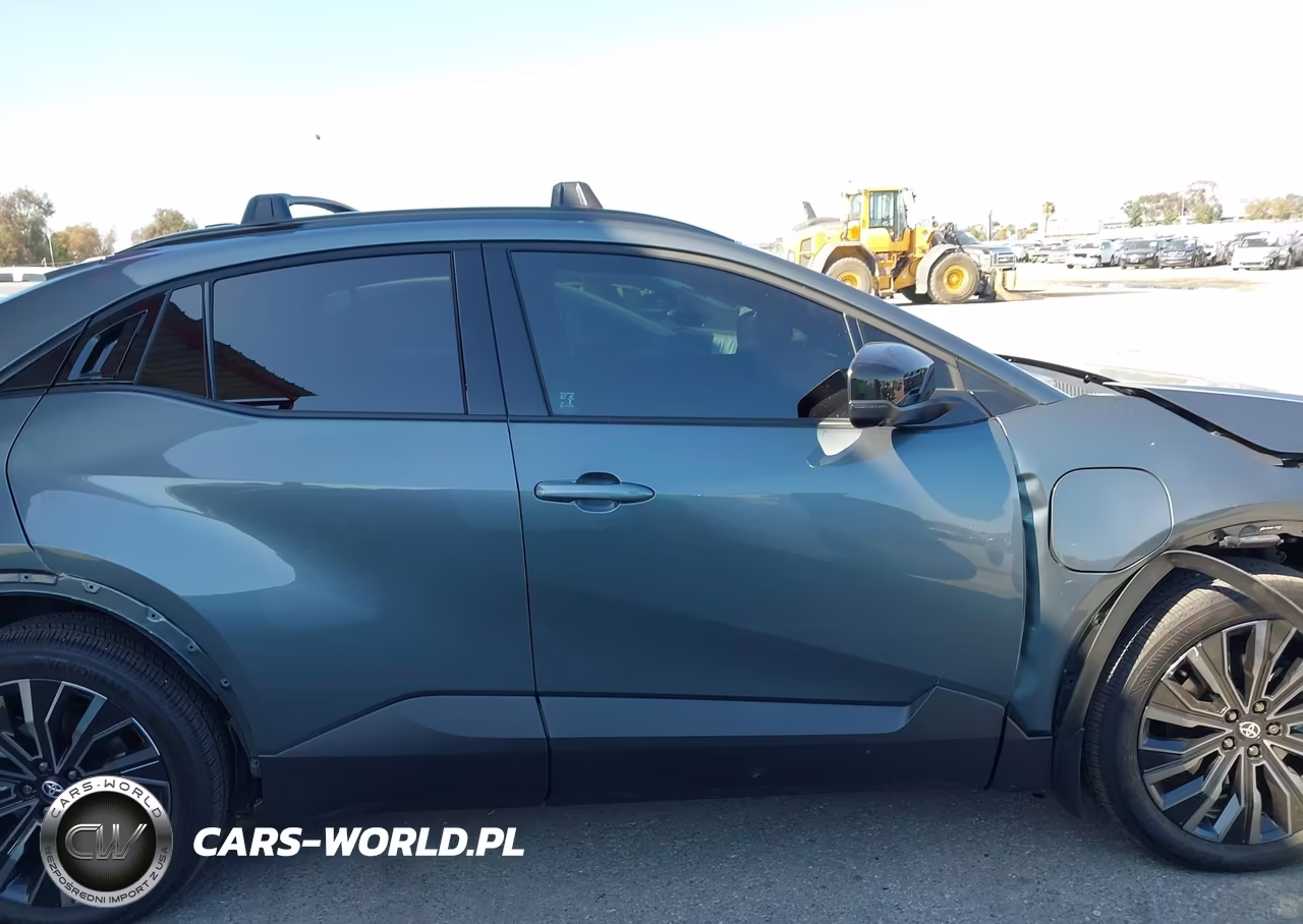 2026 Toyota C-Hr Xse VIN:JTMAAAAD1TJ009894 - 13