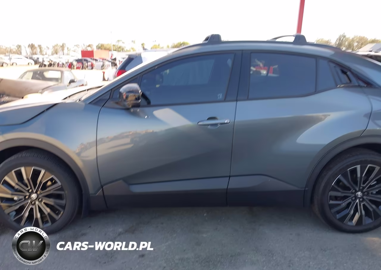 2026 Toyota C-Hr Xse VIN:JTMAAAAD1TJ009894 - 14
