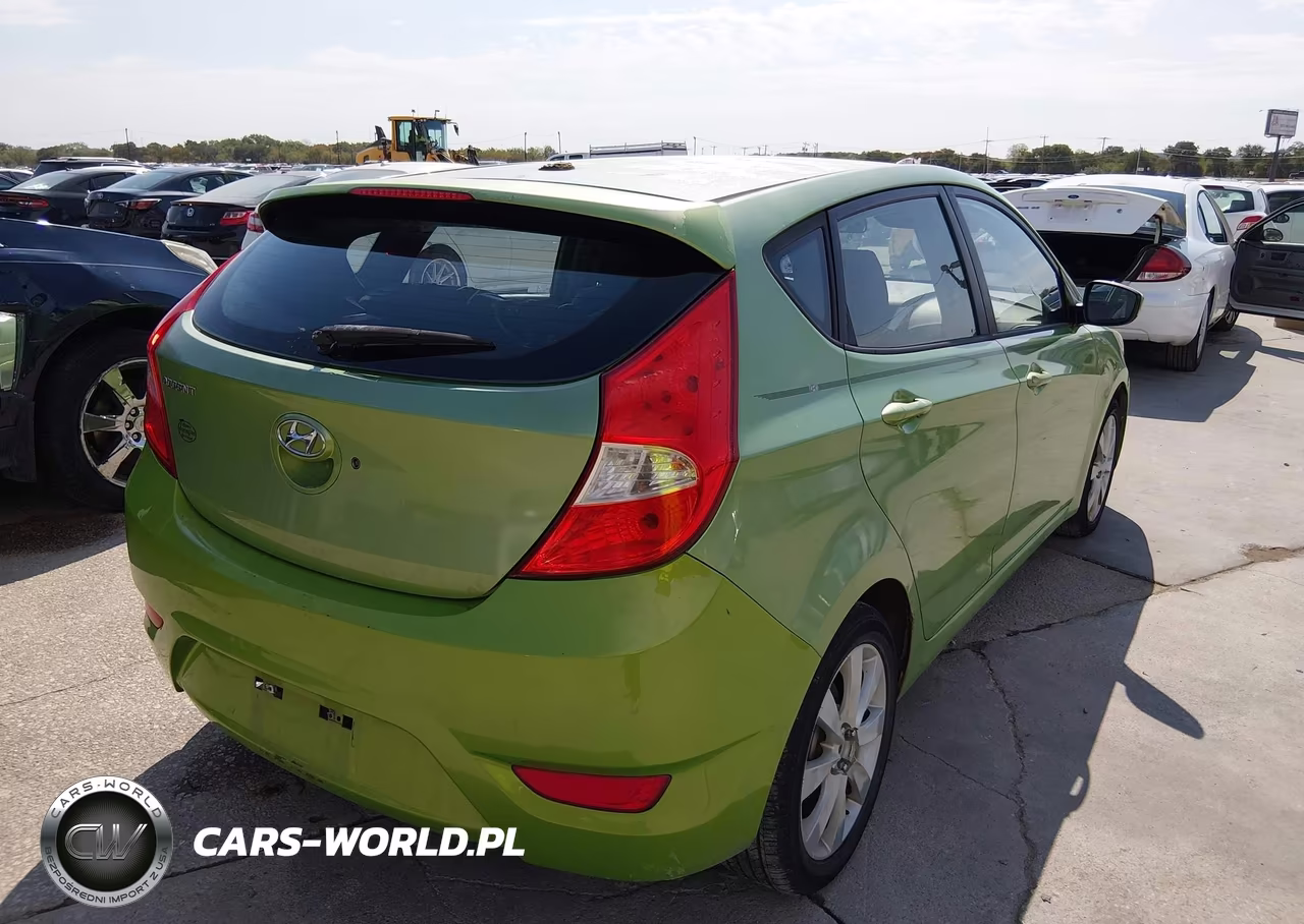 2012 Hyundai Accent Se VIN:KMHCU5AE4CU010239 - 4