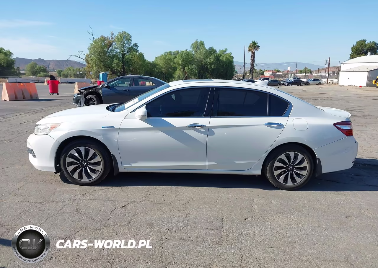 2017 Honda Accord Hybrid Ex-L VIN:JHMCR6F52HC002057 - 14