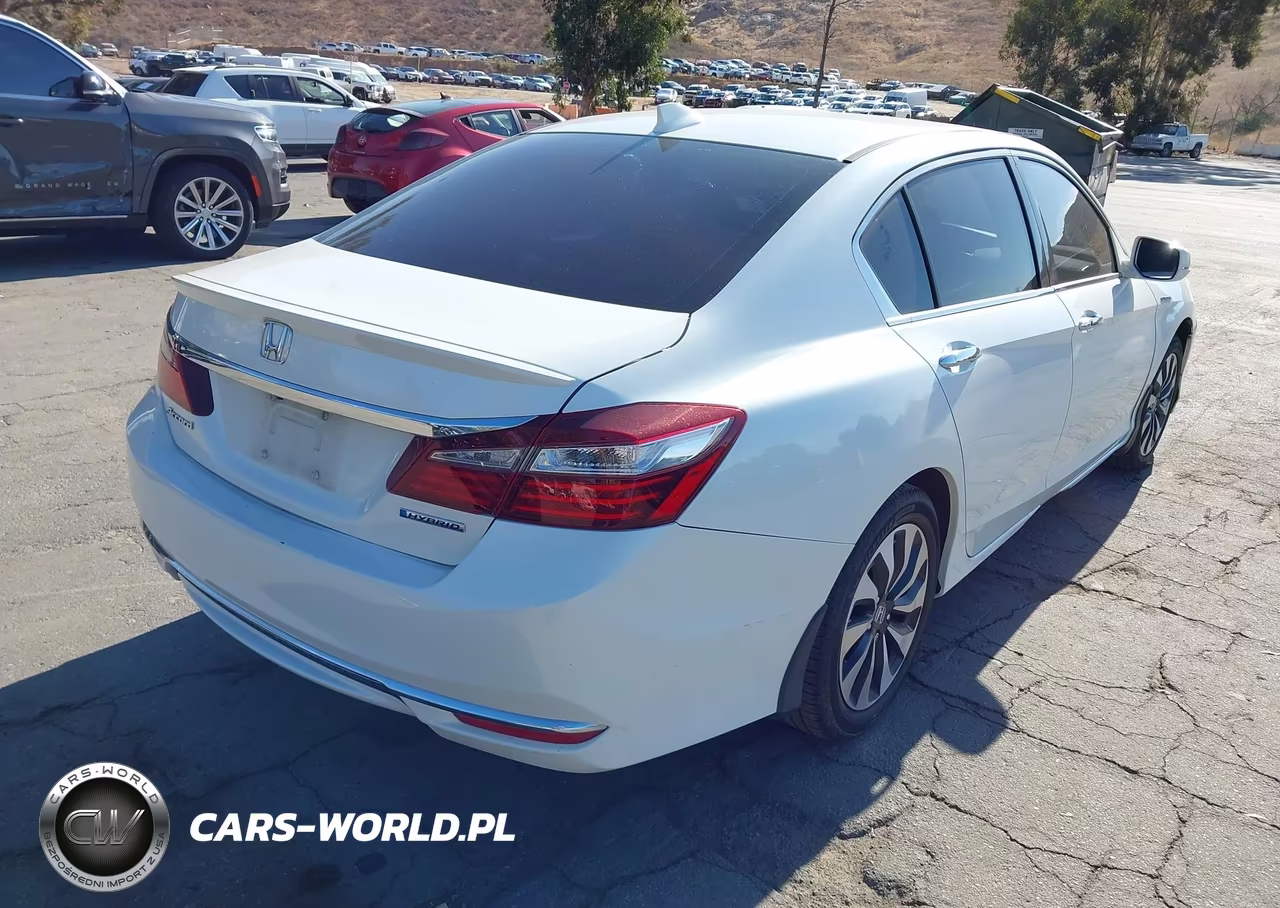 2017 Honda Accord Hybrid Ex-L VIN:JHMCR6F52HC002057 - 4