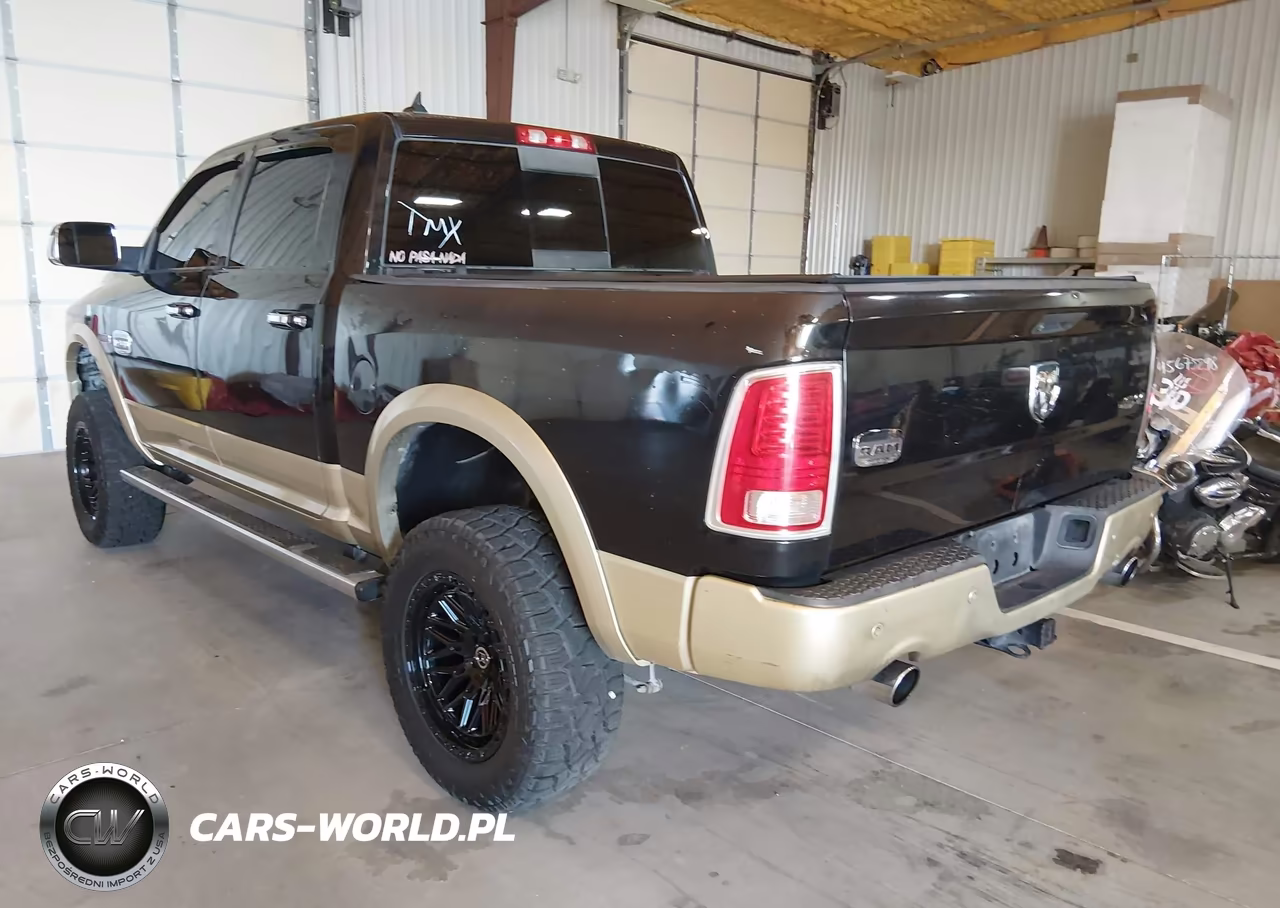 2015 Ram 1500 Laramie Longhorn VIN:1C6RR7PM4FS631675 - 3