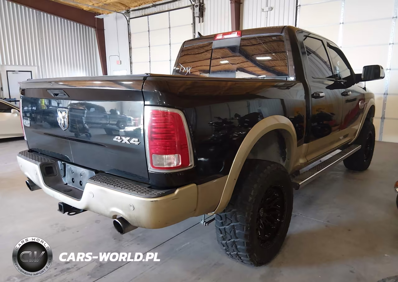 2015 Ram 1500 Laramie Longhorn VIN:1C6RR7PM4FS631675 - 4