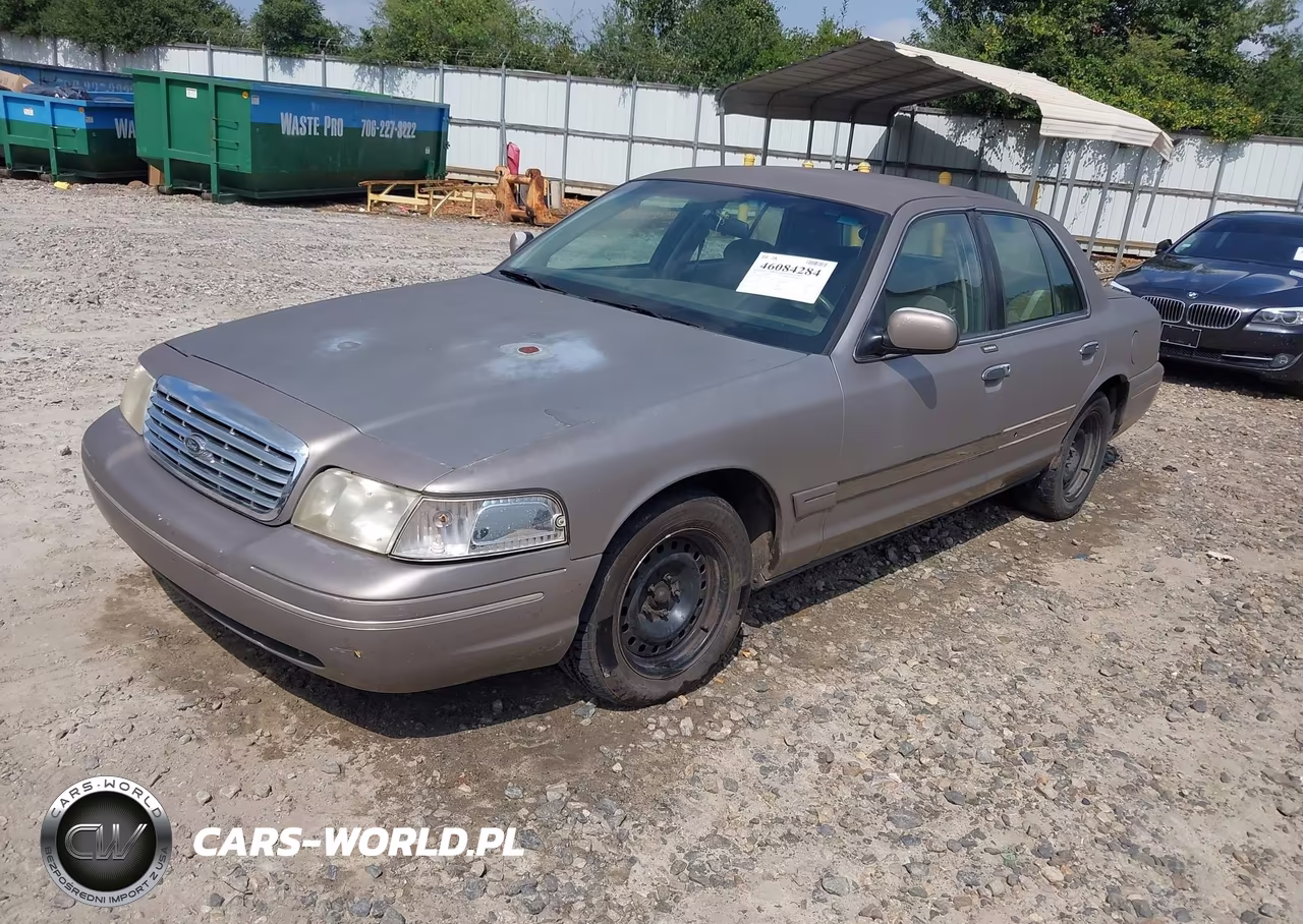 2001 Ford Crown Victoria VIN:2FAFP73W41X179361 - 2