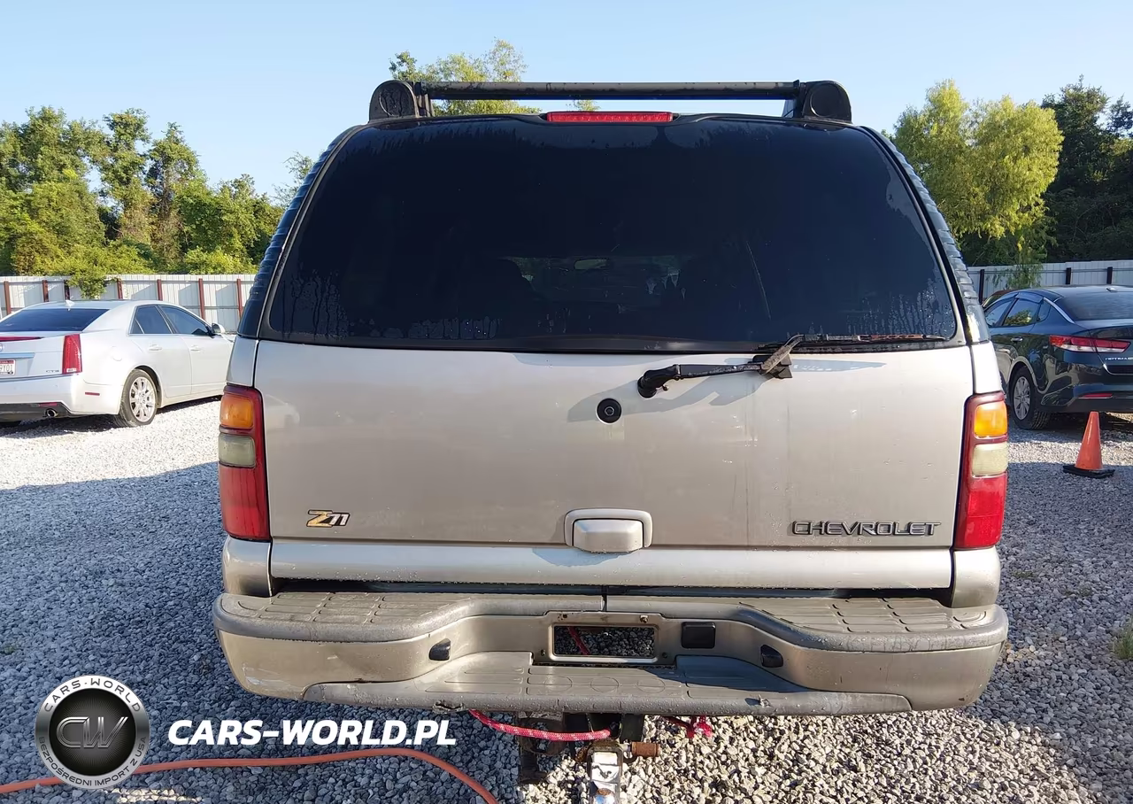 2003 Chevrolet Suburban 1500 Z71 VIN:3GNFK16Z73G176907 - 16
