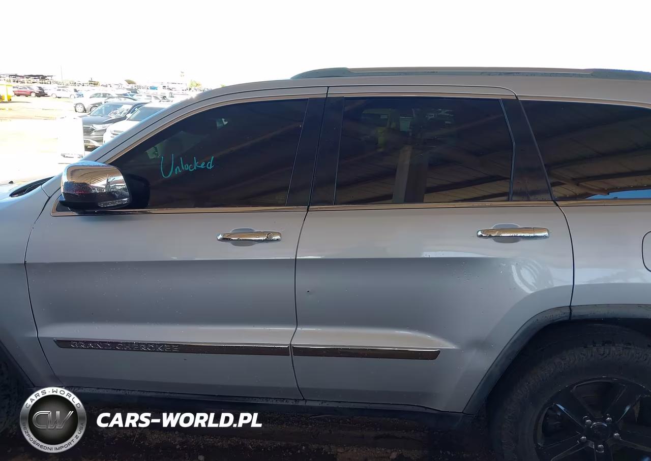 2012 Jeep Grand Cherokee Overland VIN:1C4RJFCT7CC160067 - 13