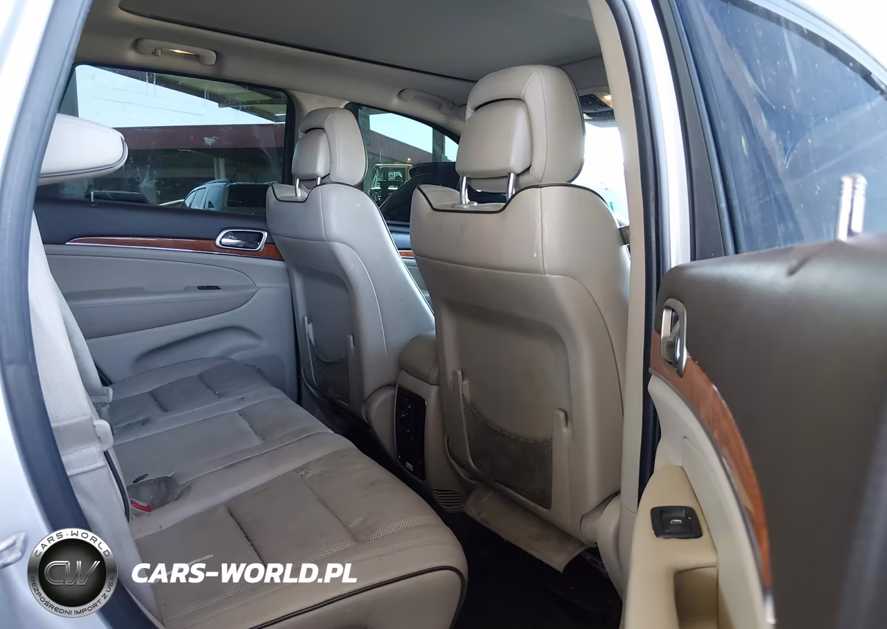 2012 Jeep Grand Cherokee Overland VIN:1C4RJFCT7CC160067 - 7