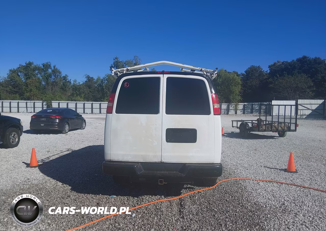 2014 Chevrolet Express 2500 Work Van VIN:1GCWGFCA0E1208538 - 16