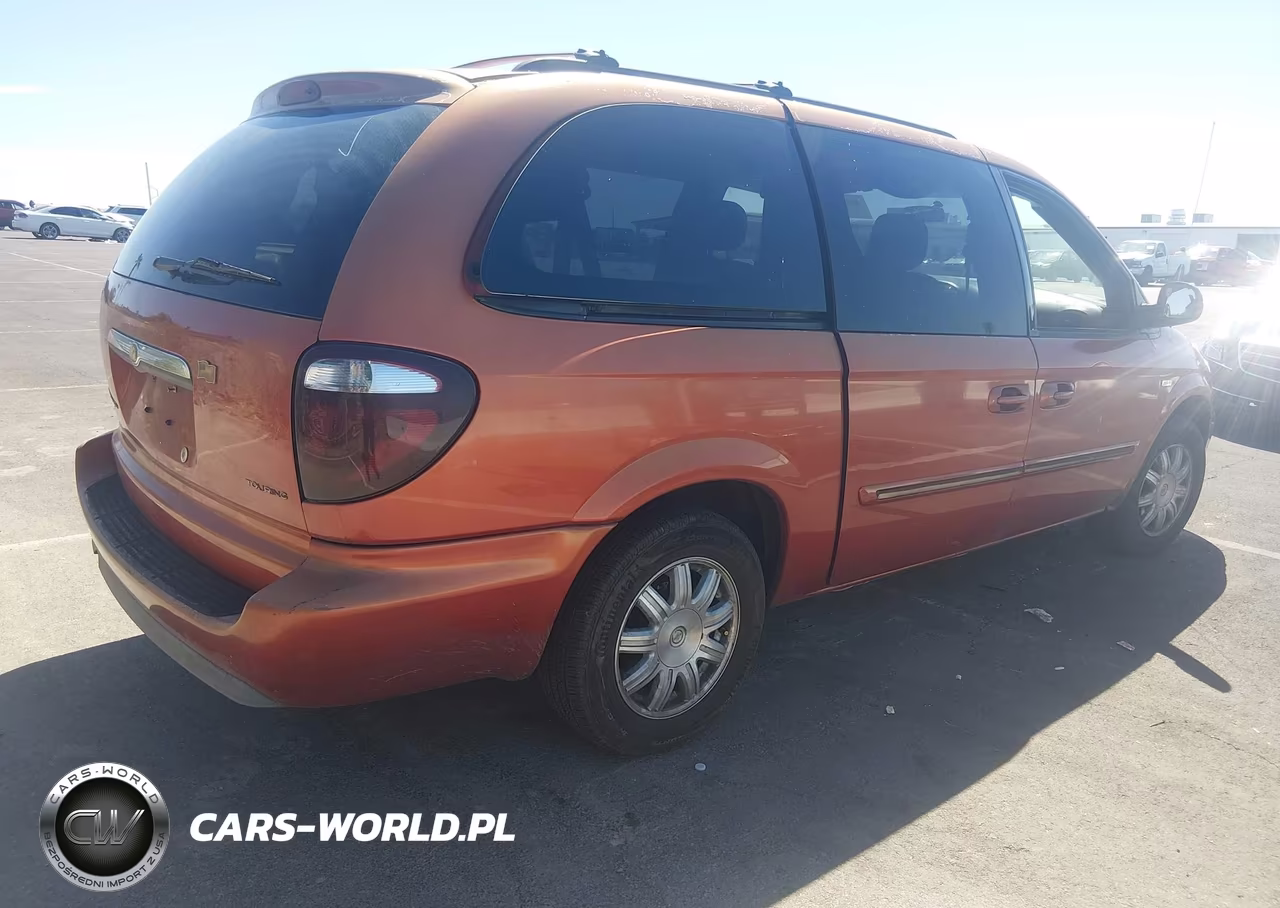 2006 Chrysler Town & Country Touring VIN:2A4GP54L66R731696 - 4
