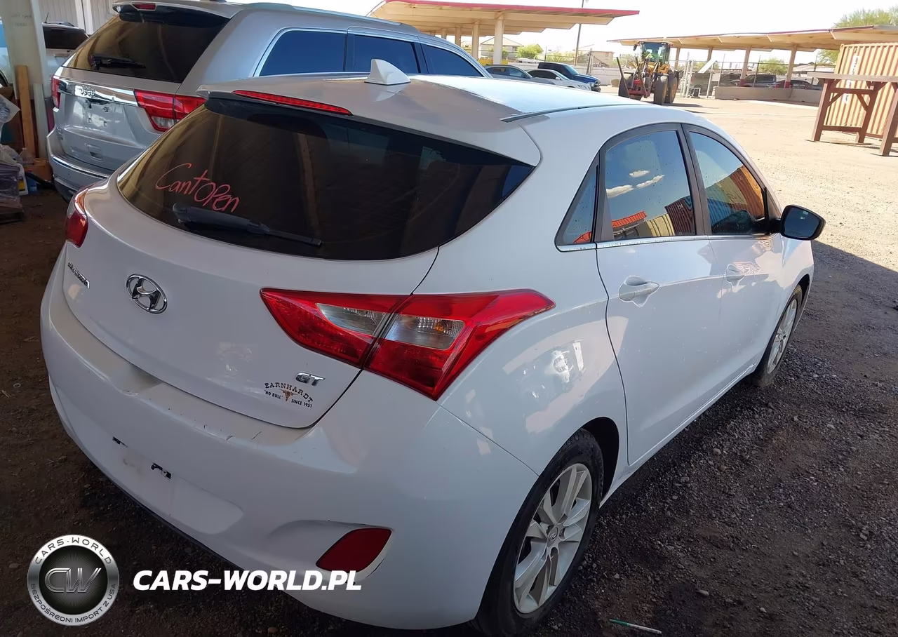 2013 Hyundai Elantra Gt VIN:KMHD35LE1DU080545 - 4