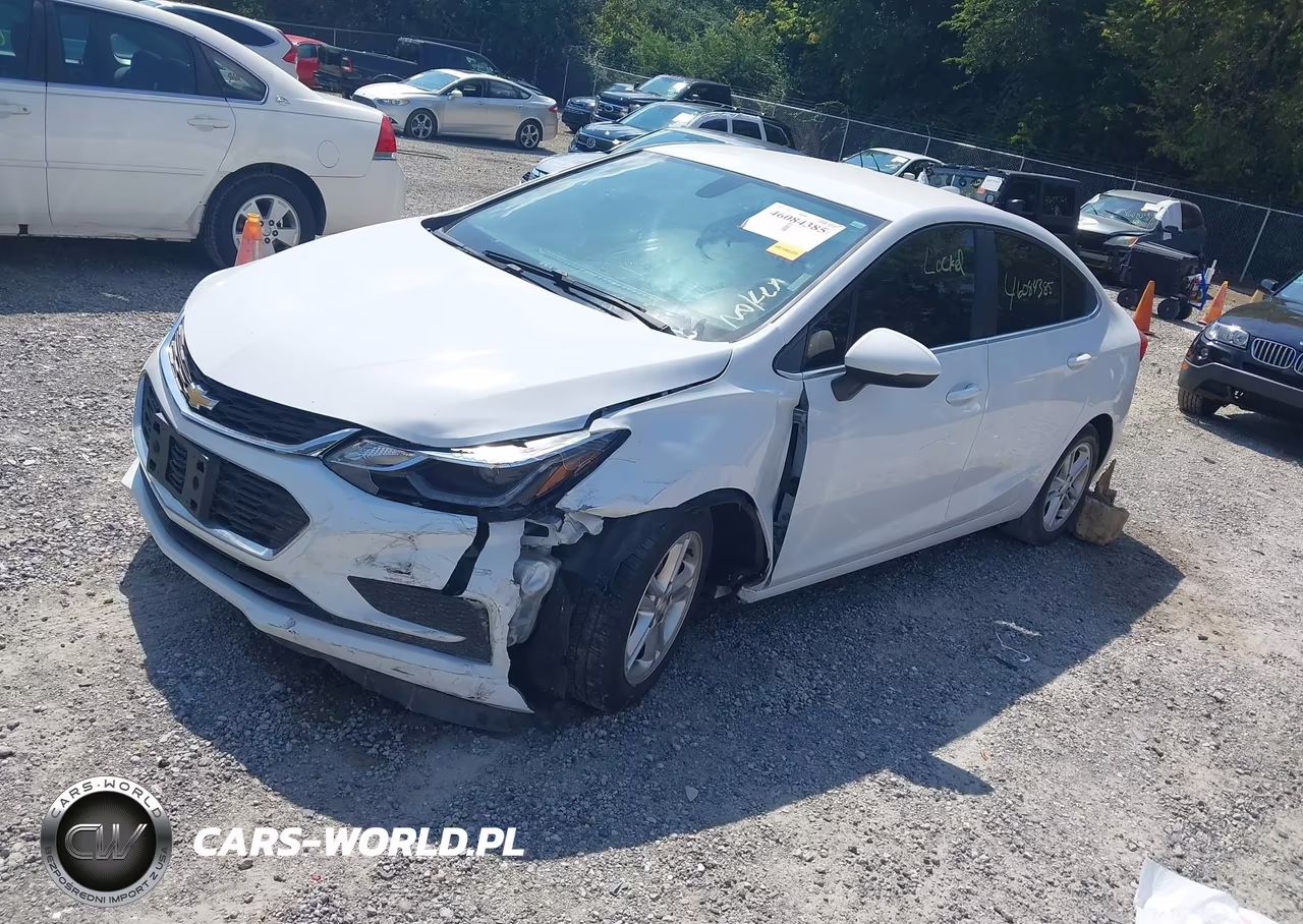2018 Chevrolet Cruze Lt Auto VIN:1G1BE5SMXJ7102401 - 2