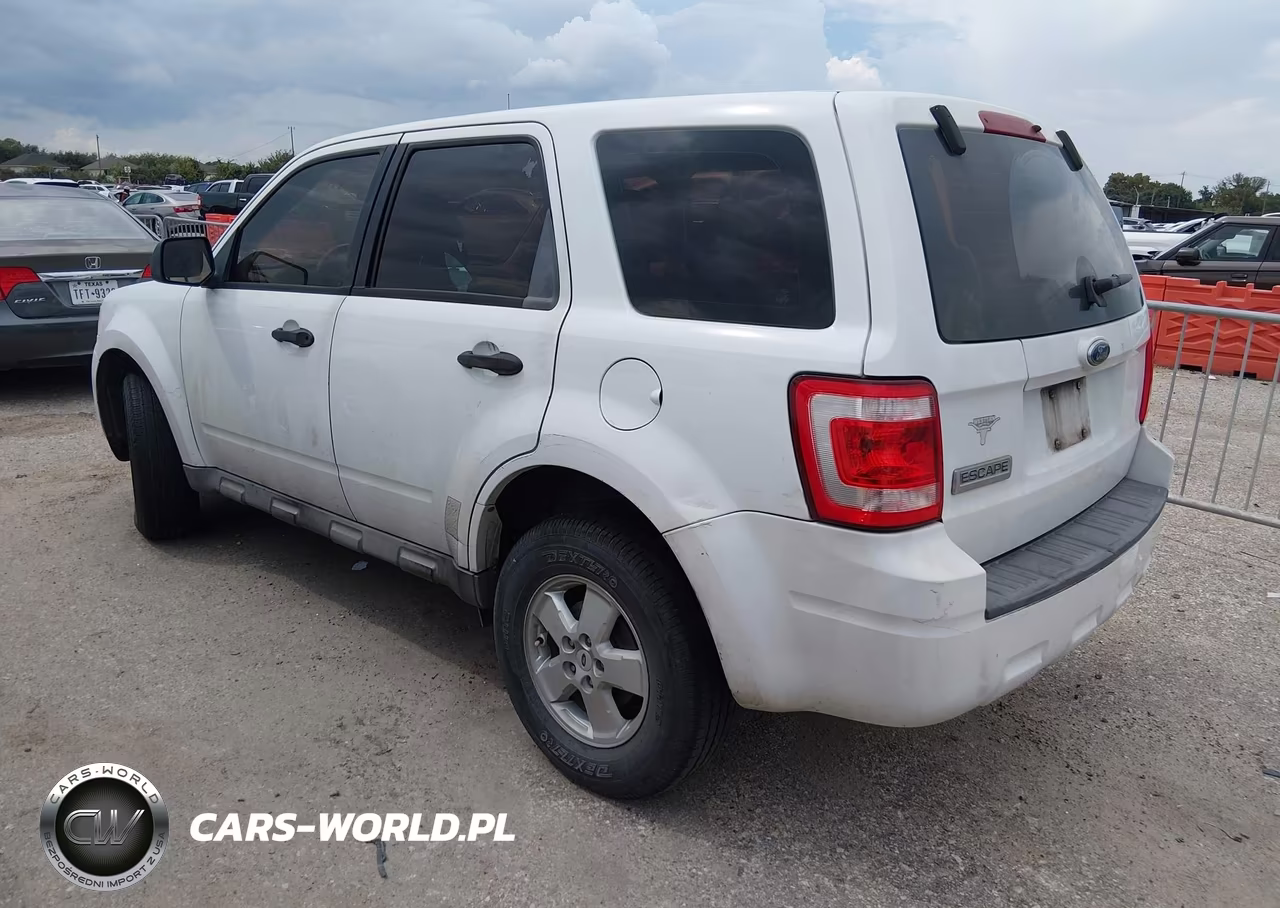 2009 Ford Escape Xls-Xls Manual VIN:1FMCU02769KB19244 - 3