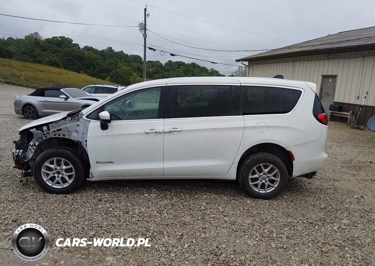 2022 Chrysler Voyager Lx VIN:2C4RC1CG3NR172257 - 15