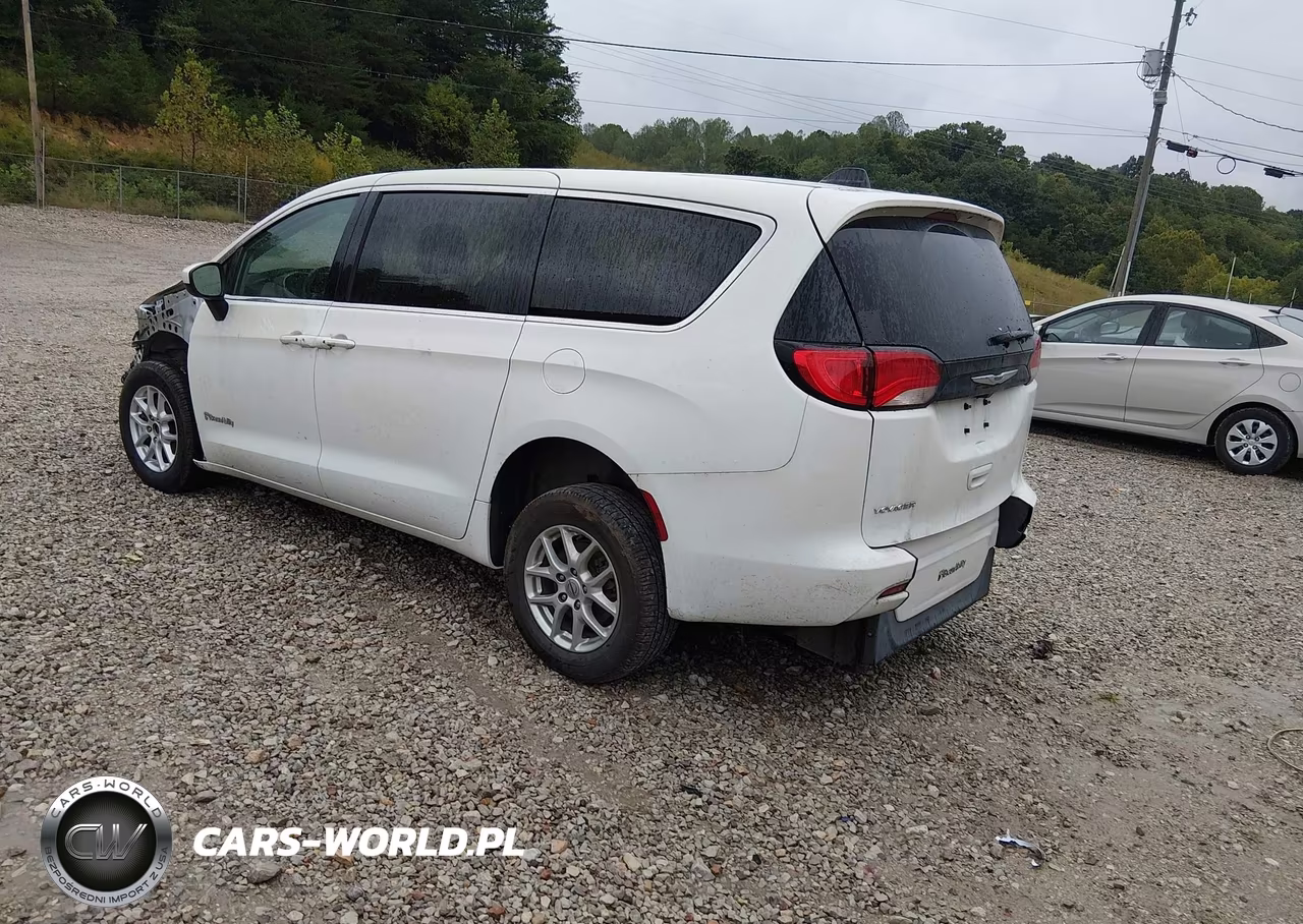 2022 Chrysler Voyager Lx VIN:2C4RC1CG3NR172257 - 3