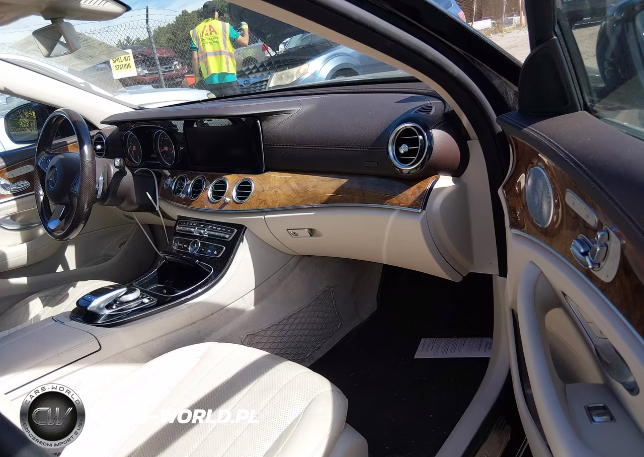 2018 Mercedes-Benz E 300 4Matic VIN:WDDZF4KB0JA306872 - 5