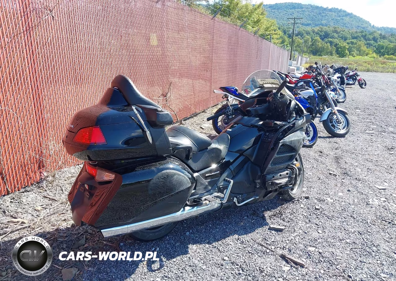 2014 Honda Gl1800 H VIN:JH2SC68W6EK000017 - 4
