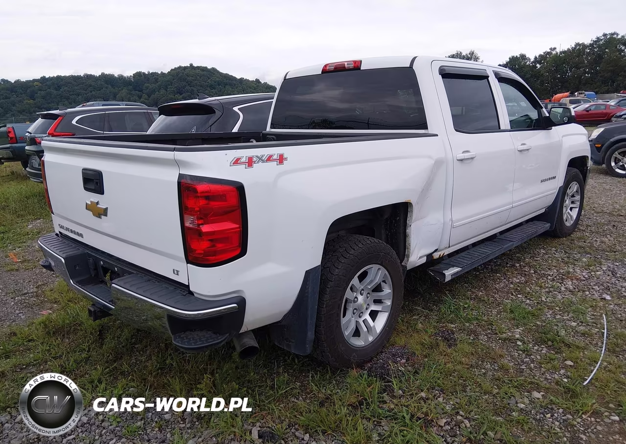 2017 Chevrolet Silverado 1500 1Lt VIN:3GCUKREC9HG130692 - 4