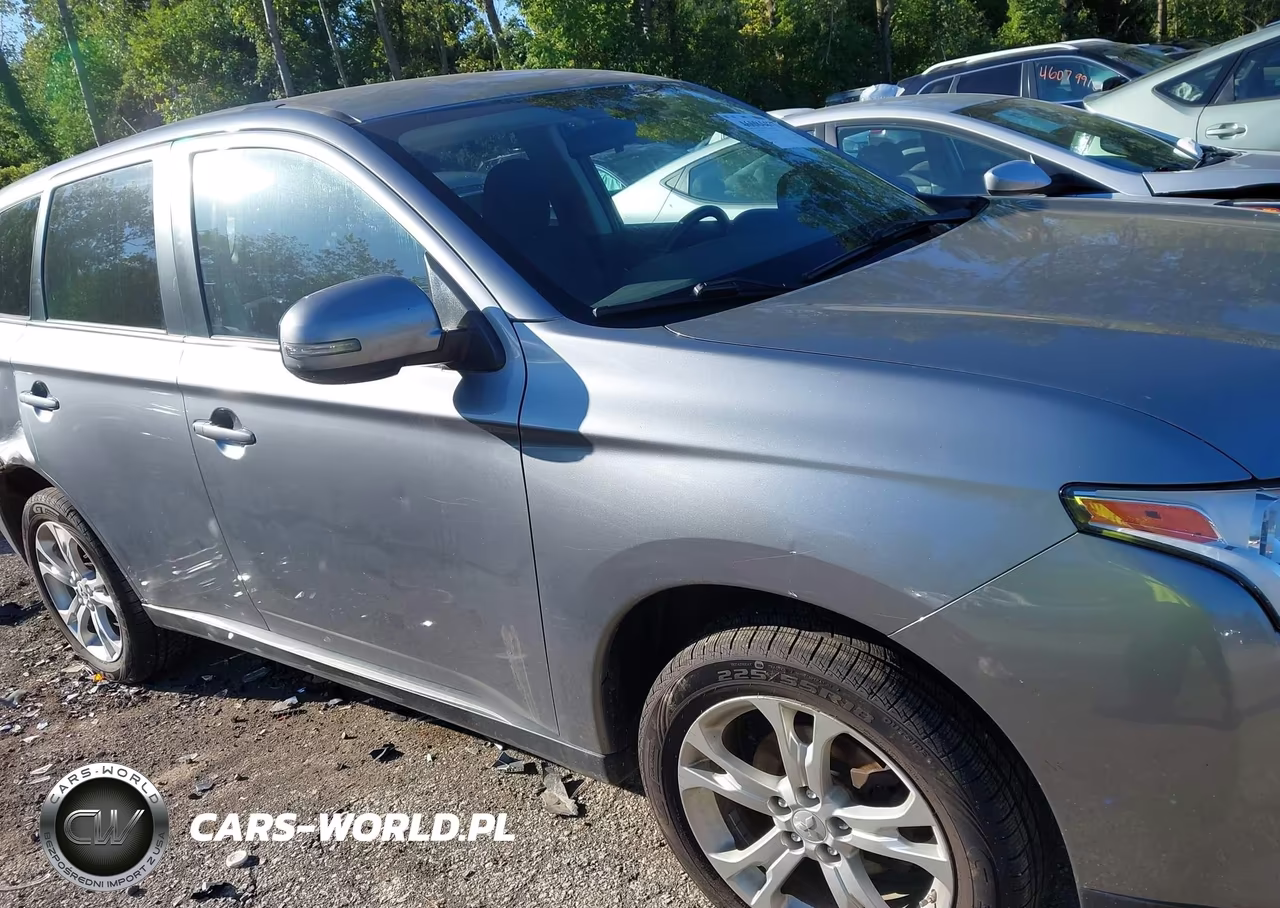 2014 Mitsubishi Outlander Se VIN:JA4AZ3A31EZ012031 - 13