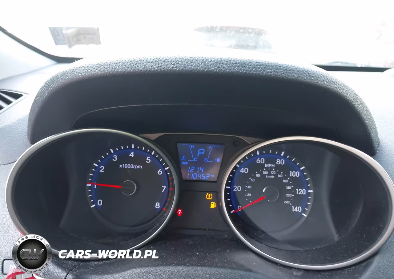 2010 Hyundai Tucson Limited VIN:KM8JU3AC7AU082608 - 7