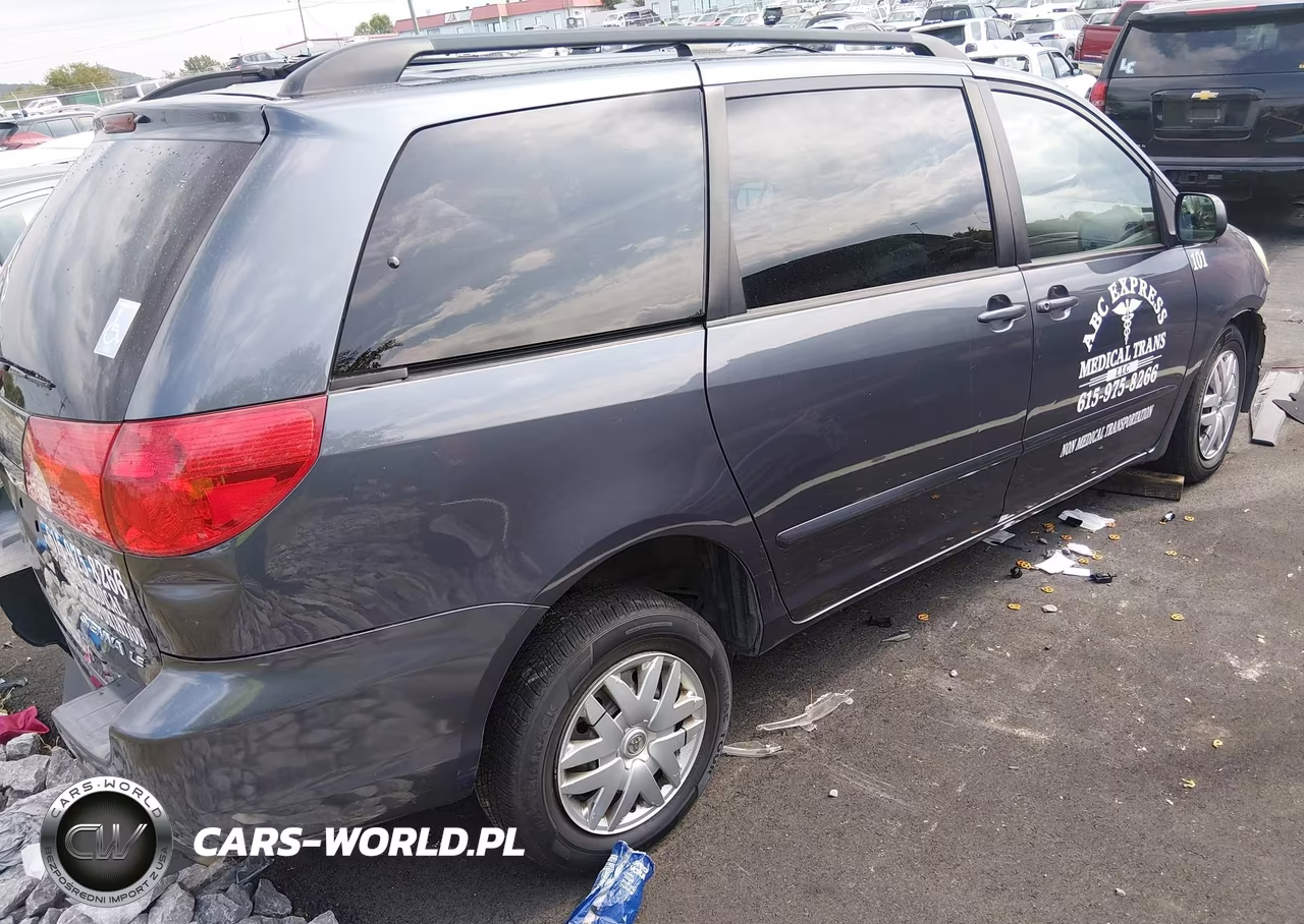 2009 Toyota Sienna Le VIN:5TDZK23C59S284433 - 4