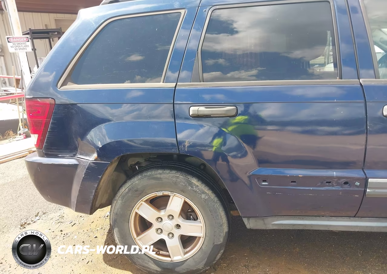 2005 Jeep Grand Cherokee Laredo VIN:1J4GR48K85C620872 - 15