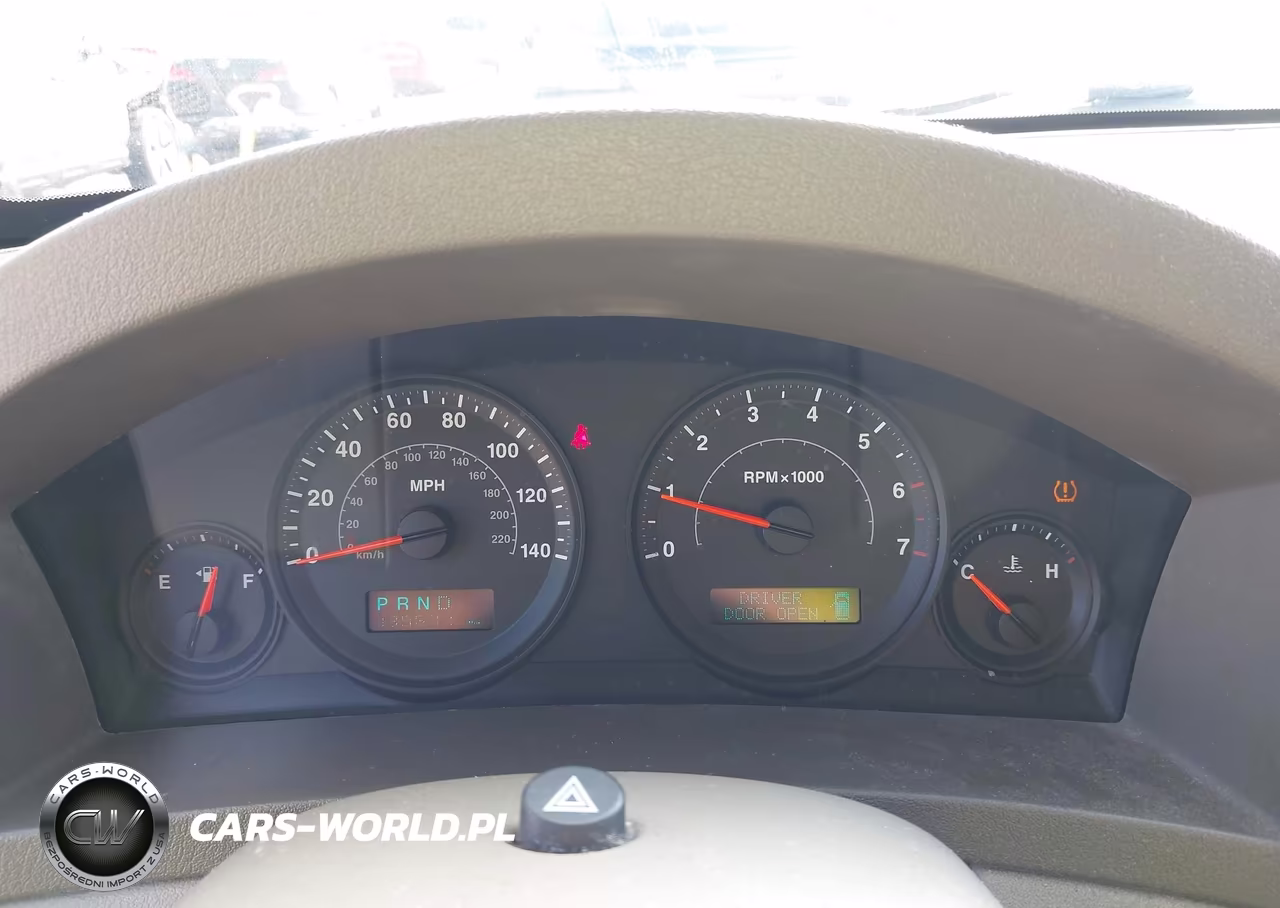 2005 Jeep Grand Cherokee Laredo VIN:1J4GS48K35C567096 - 12