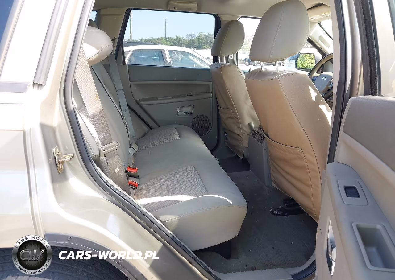 2005 Jeep Grand Cherokee Laredo VIN:1J4GS48K35C567096 - 8