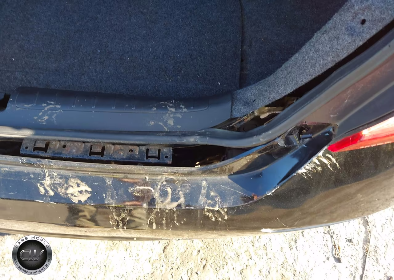 2018 Honda Accord Ex-L VIN:1HGCV1F57JA098075 - 10