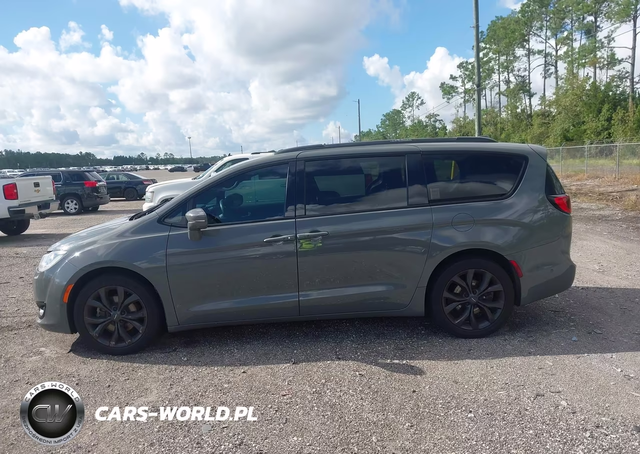 2020 Chrysler Pacifica 35Th Anniversary Limited VIN:2C4RC1GG2LR126734 - 14