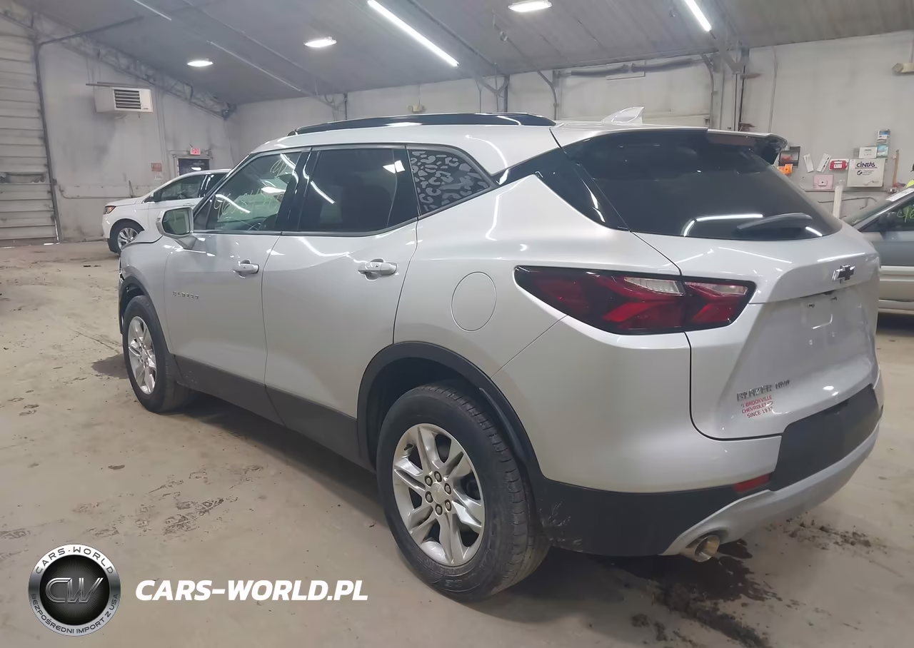 2020 Chevrolet Blazer Awd 2Lt VIN:3GNKBHRS4LS691060 - 3