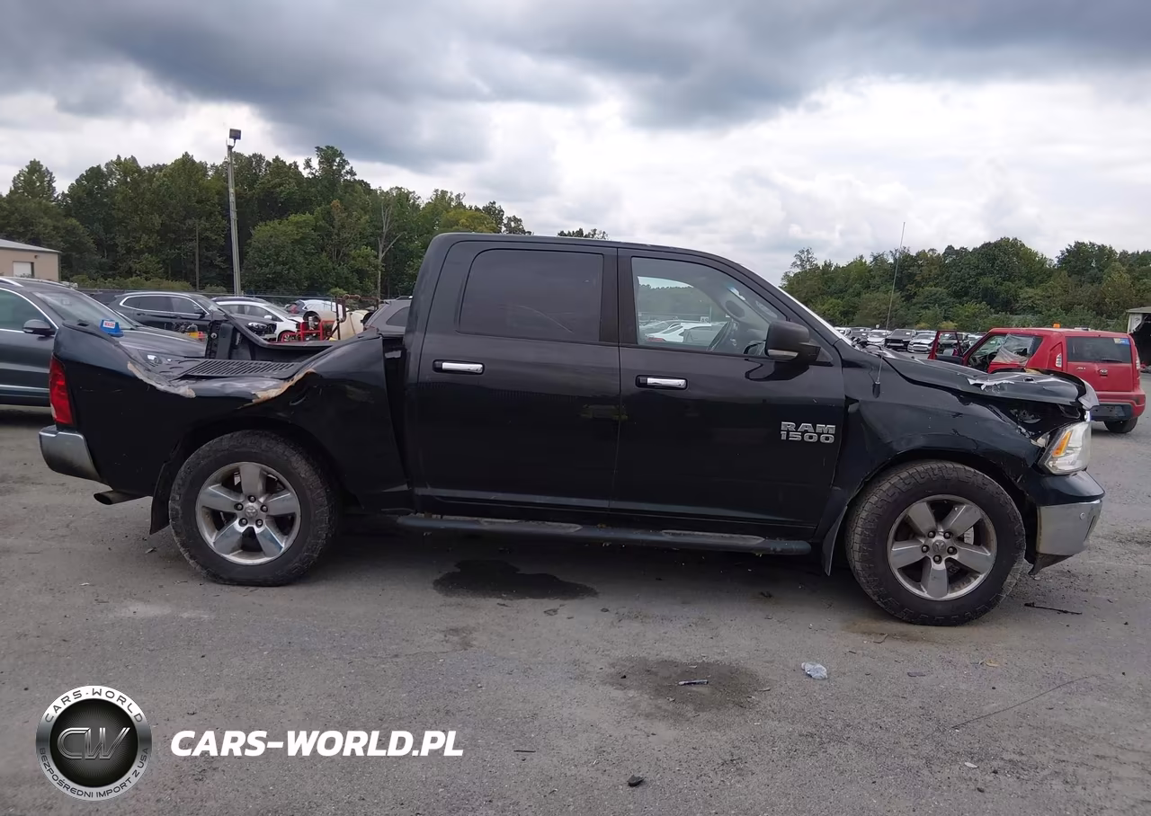 2016 Ram 1500 Big Horn VIN:1C6RR7LG7GS106627 - 13