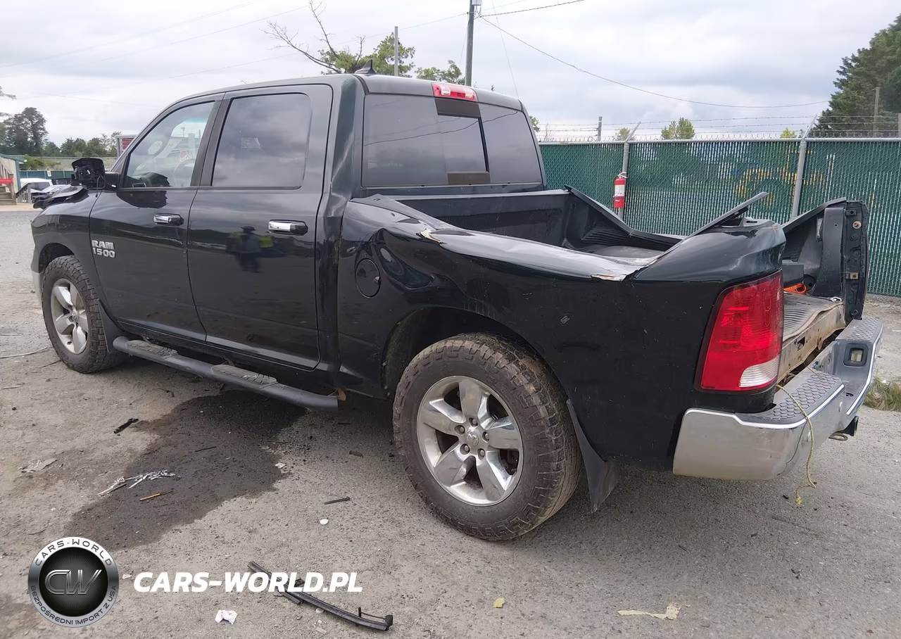 2016 Ram 1500 Big Horn VIN:1C6RR7LG7GS106627 - 3