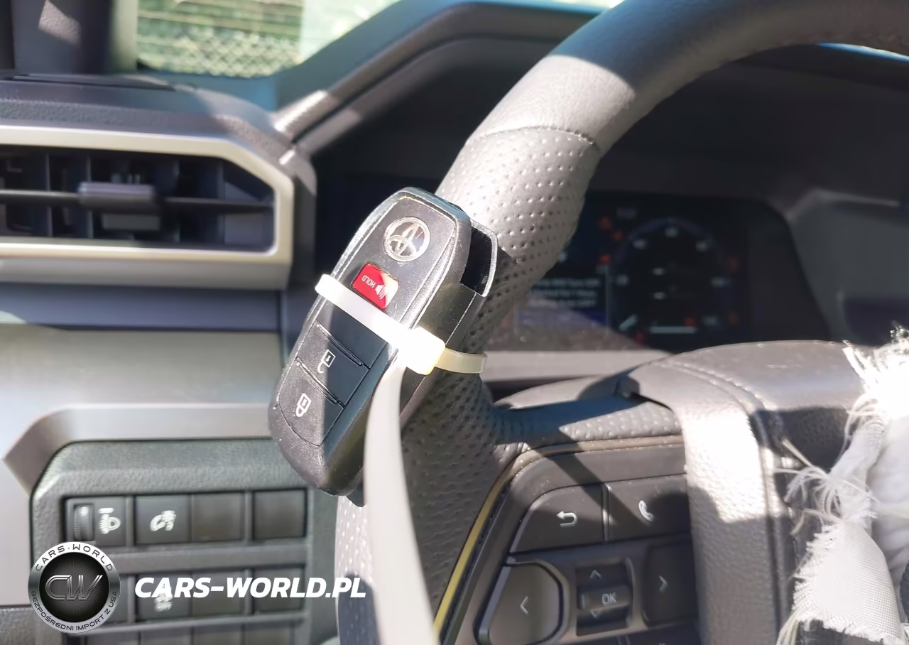 2025 Toyota Tacoma Trd Sport VIN:3TYLB5JN1ST097888 - 11