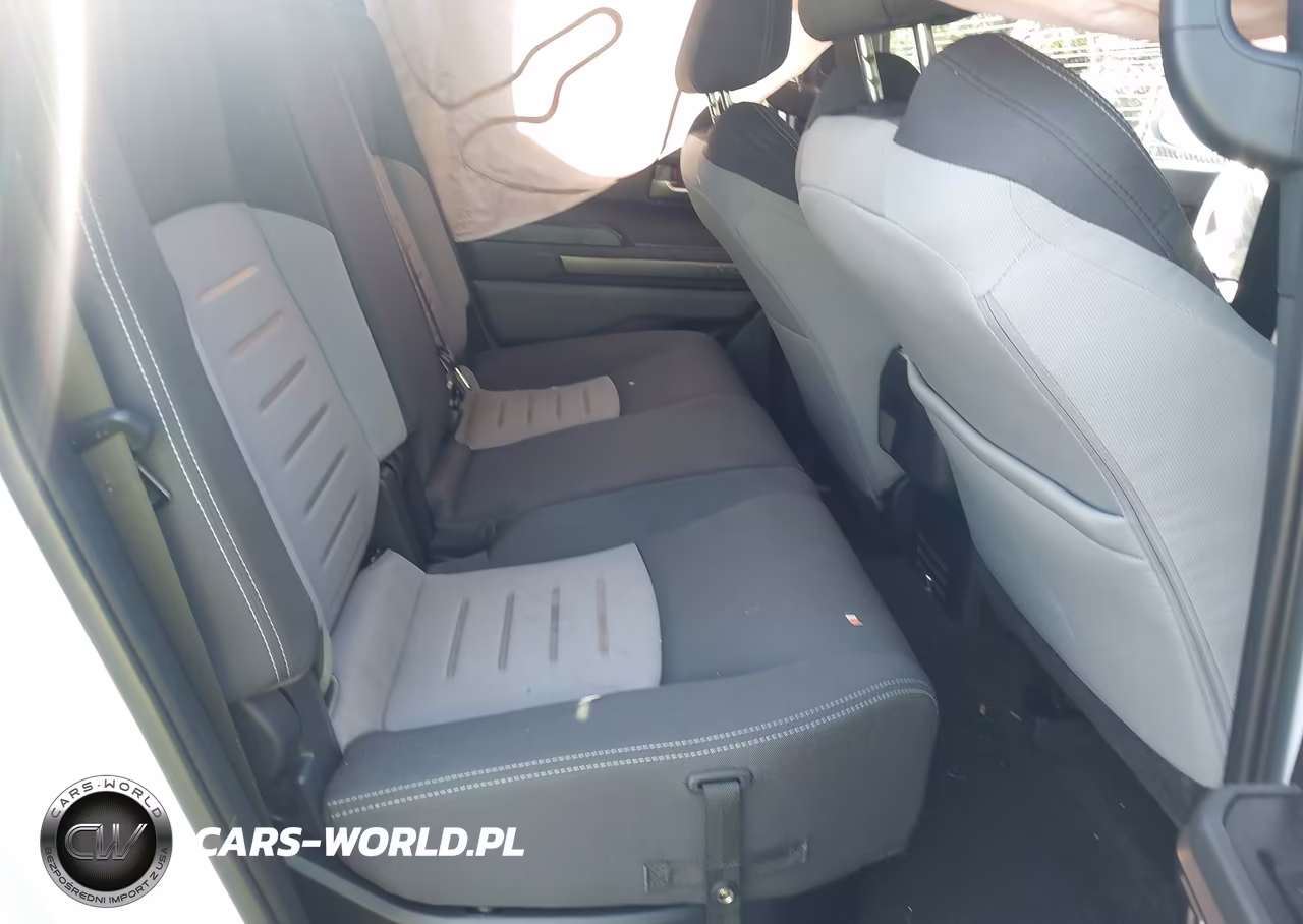 2025 Toyota Tacoma Trd Sport VIN:3TYLB5JN1ST097888 - 8