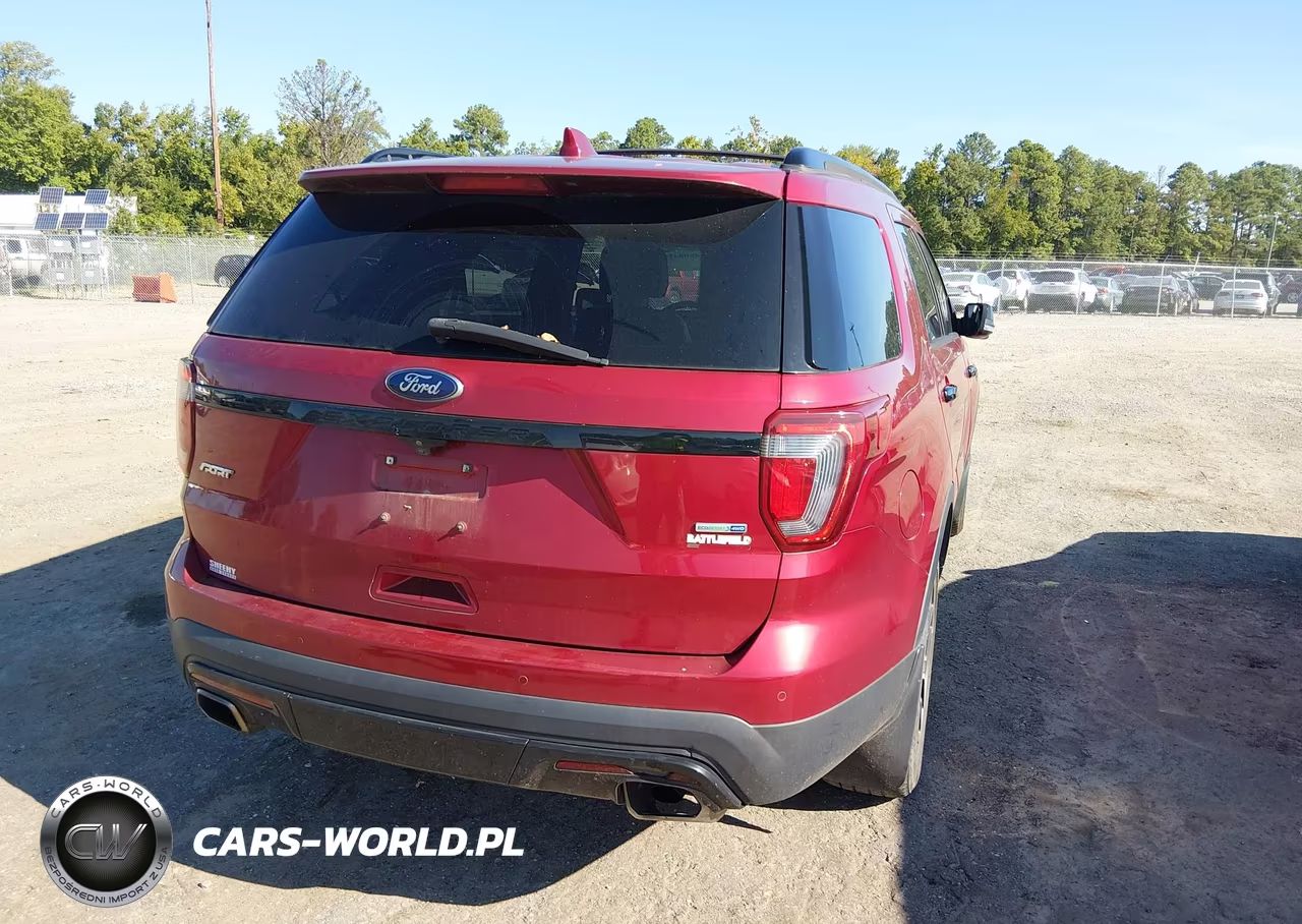 2016 Ford Explorer Sport VIN:1FM5K8GT0GGB39976 - 4