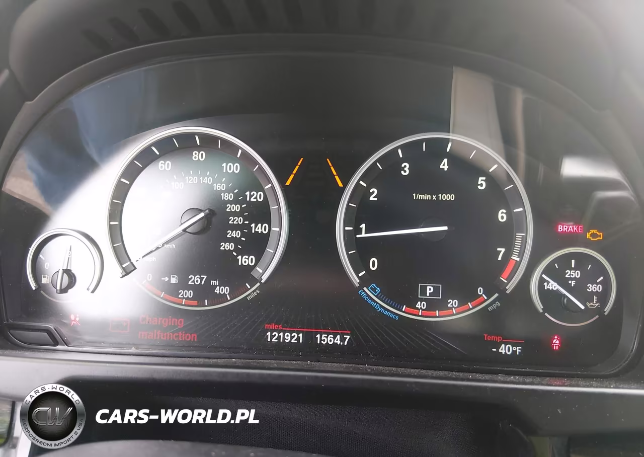 2016 BMW X5 xDrive35I VIN:5UXKR0C5XG0P18928 - 16