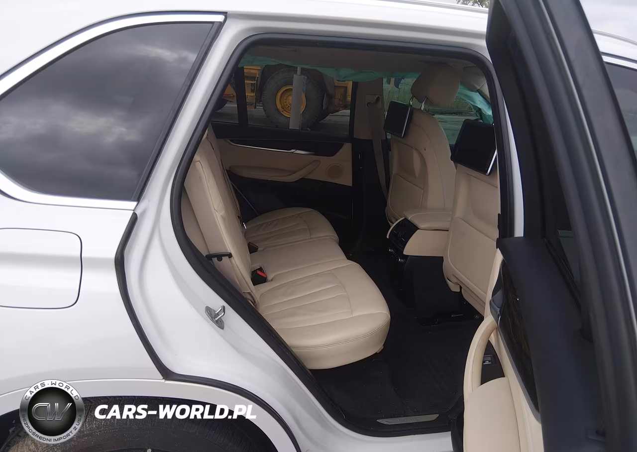 2016 BMW X5 xDrive35I VIN:5UXKR0C5XG0P18928 - 8