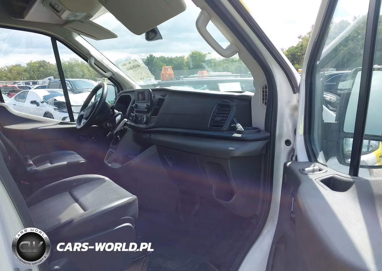 2022 Ford Transit-250 Cargo Van VIN:1FTBR3X80NKA51067 - 5