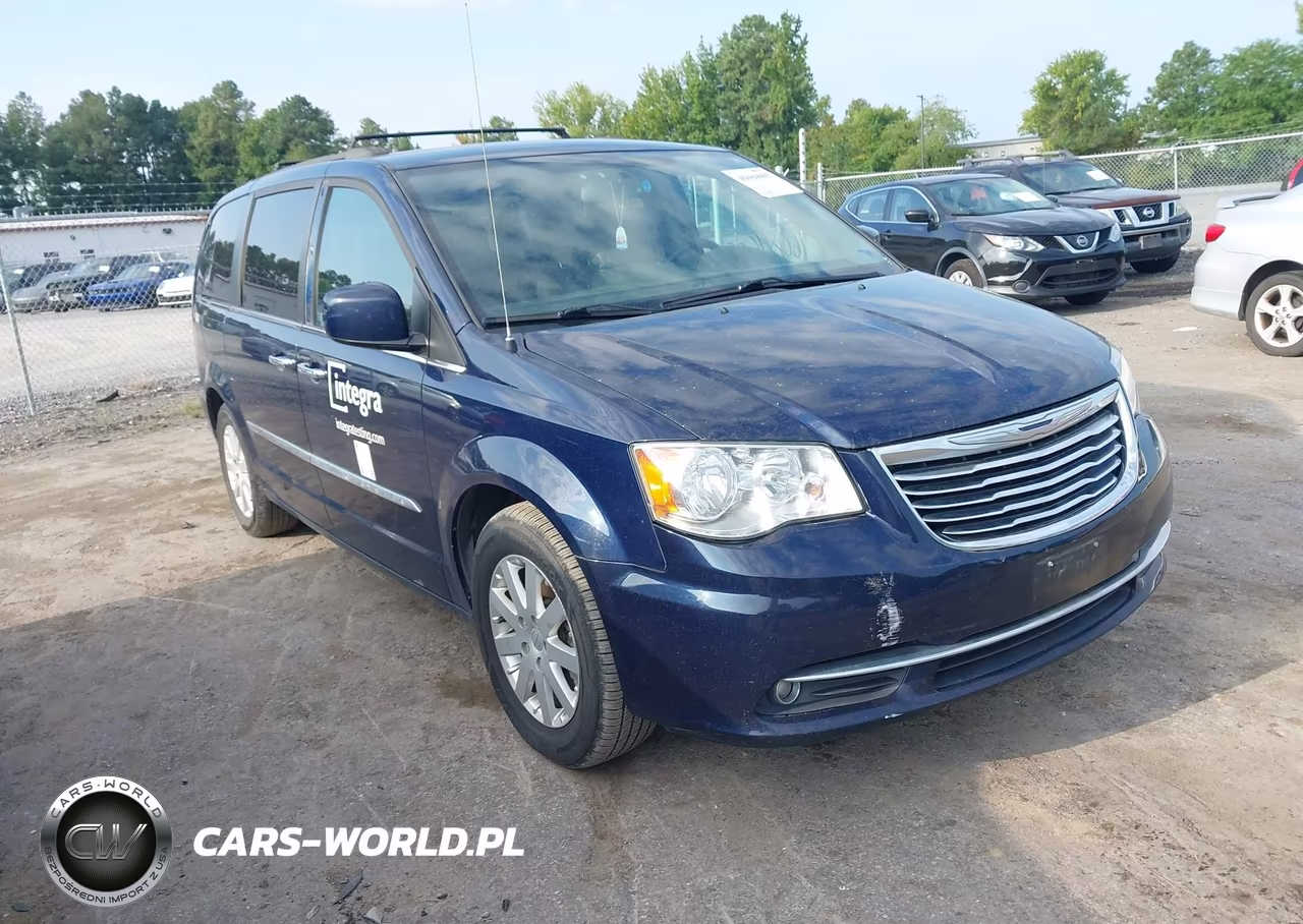 2016 Chrysler Town & Country Touring VIN:2C4RC1BG6GR200105 - 1