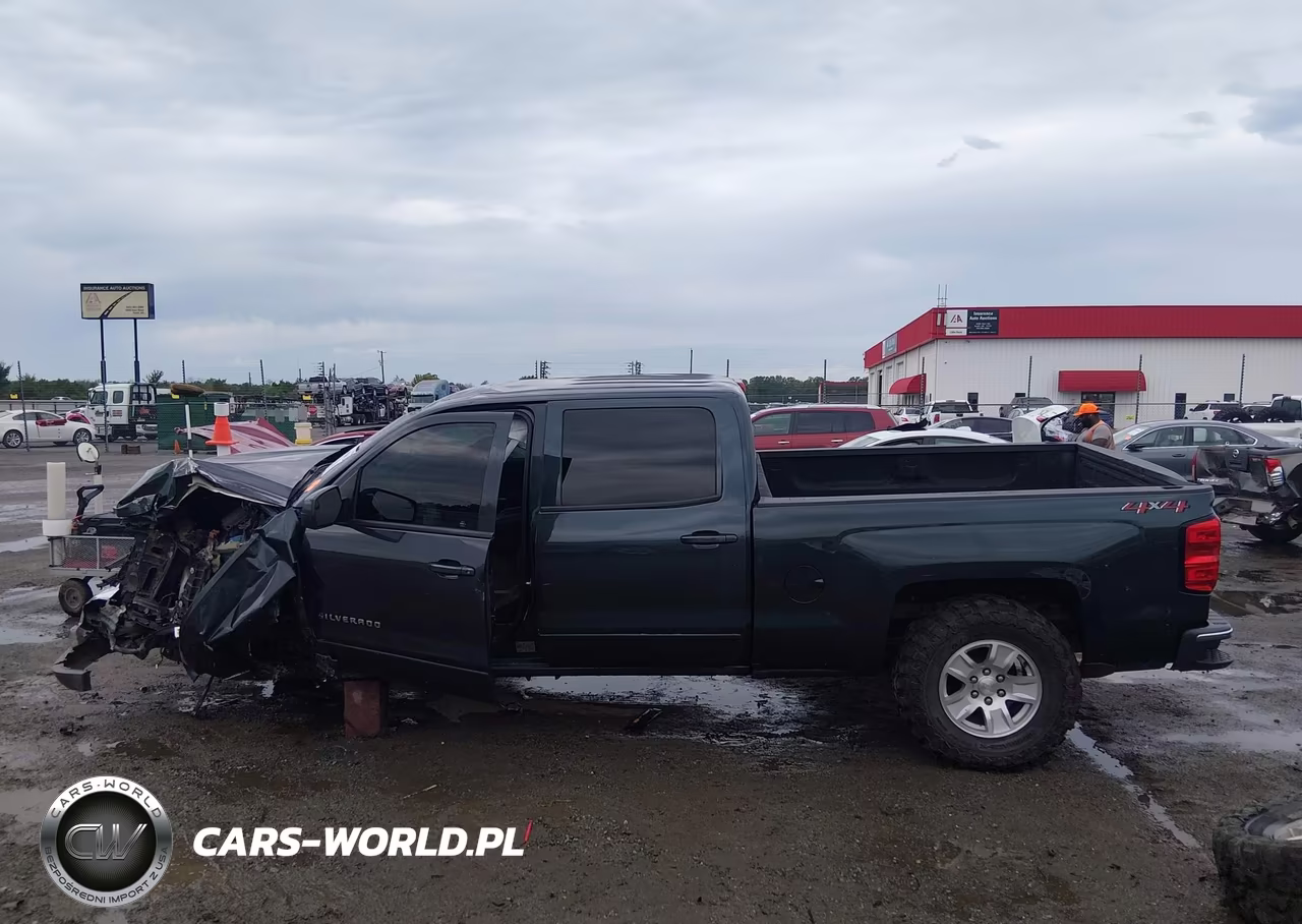 2018 Chevrolet Silverado 1500 1Lt VIN:1GCUKREC1JF221995 - 15