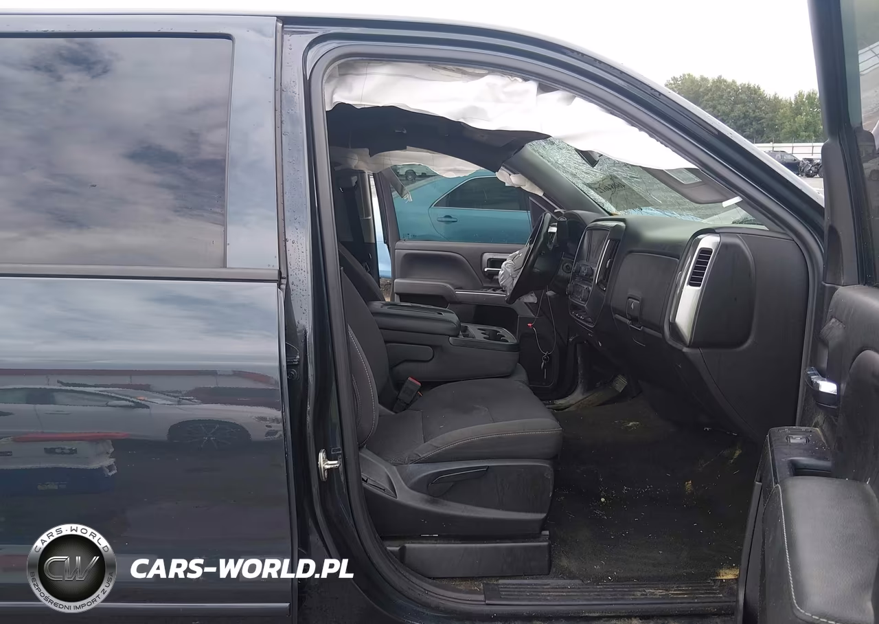 2018 Chevrolet Silverado 1500 1Lt VIN:1GCUKREC1JF221995 - 5