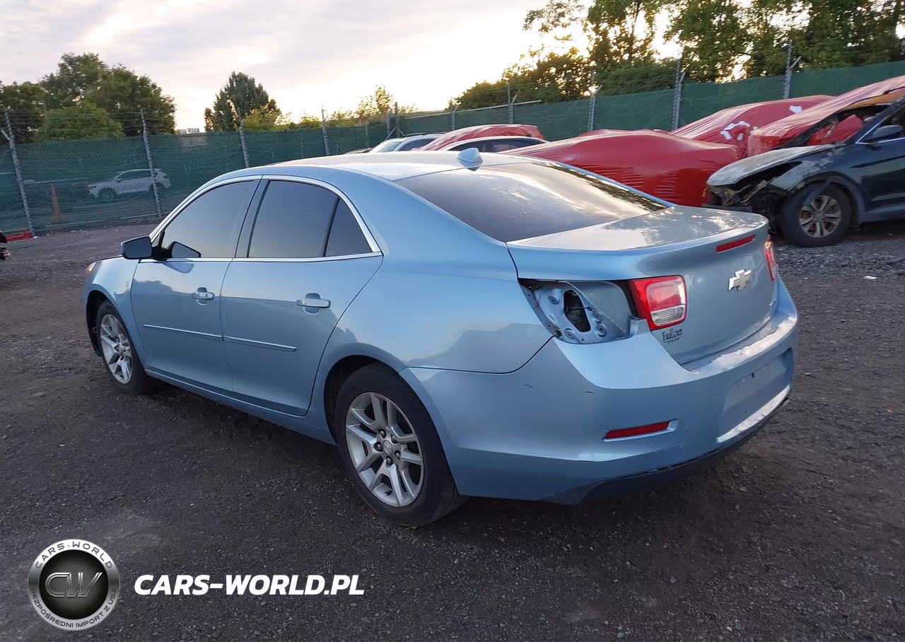2013 Chevrolet Malibu 1Lt VIN:1G11C5SA8DU116486 - 3