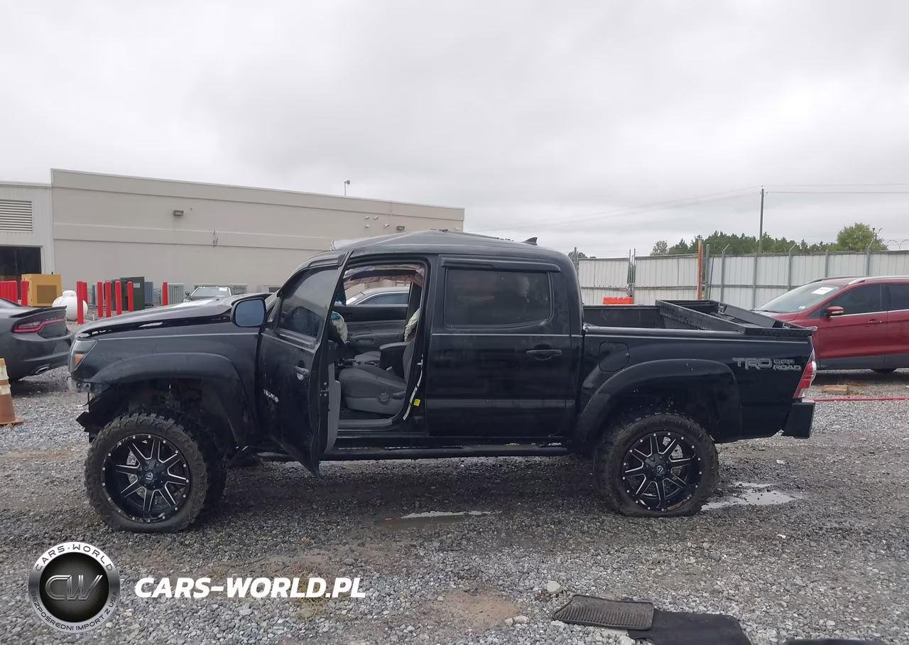 2014 Toyota Tacoma Base V6 VIN:3TMLU4EN8EM155753 - 15