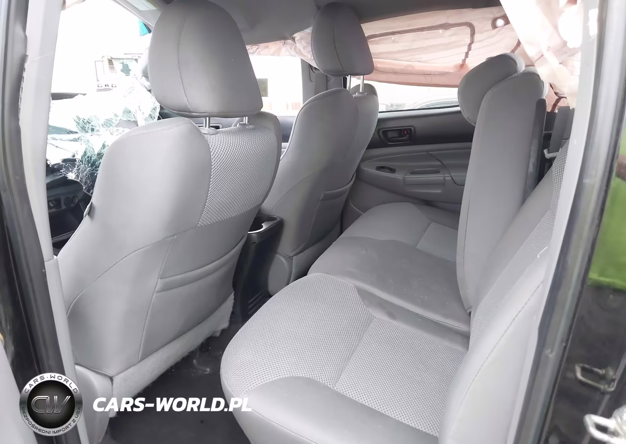 2014 Toyota Tacoma Base V6 VIN:3TMLU4EN8EM155753 - 8