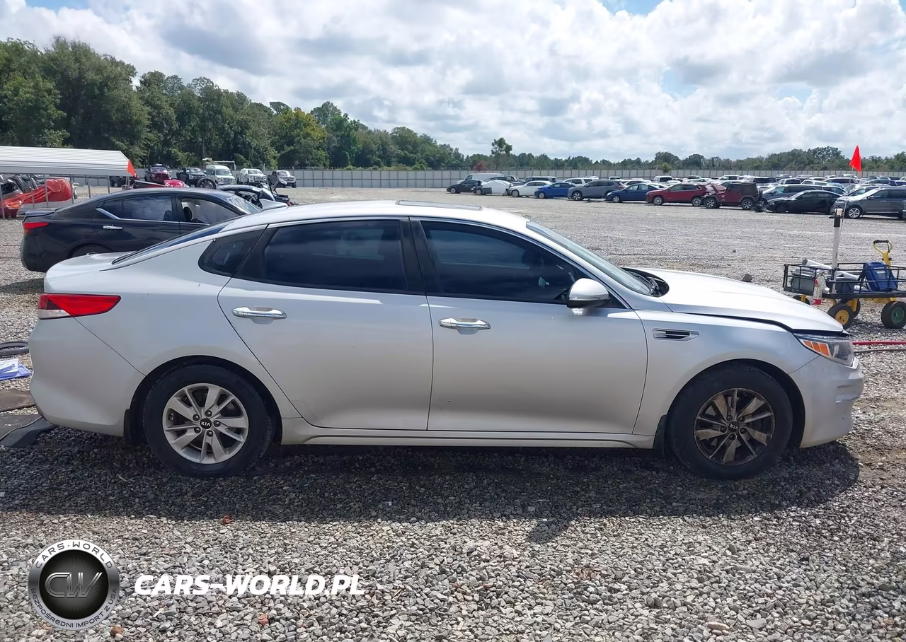 2017 Kia Optima Lx VIN:KNAGT4L32H5149993 - 13