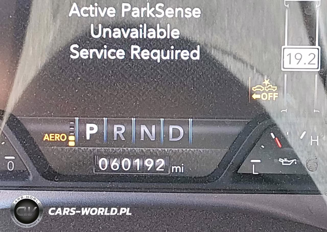 2019 Ram 1500 VIN:1C6SRFHT8KN781122 - 15
