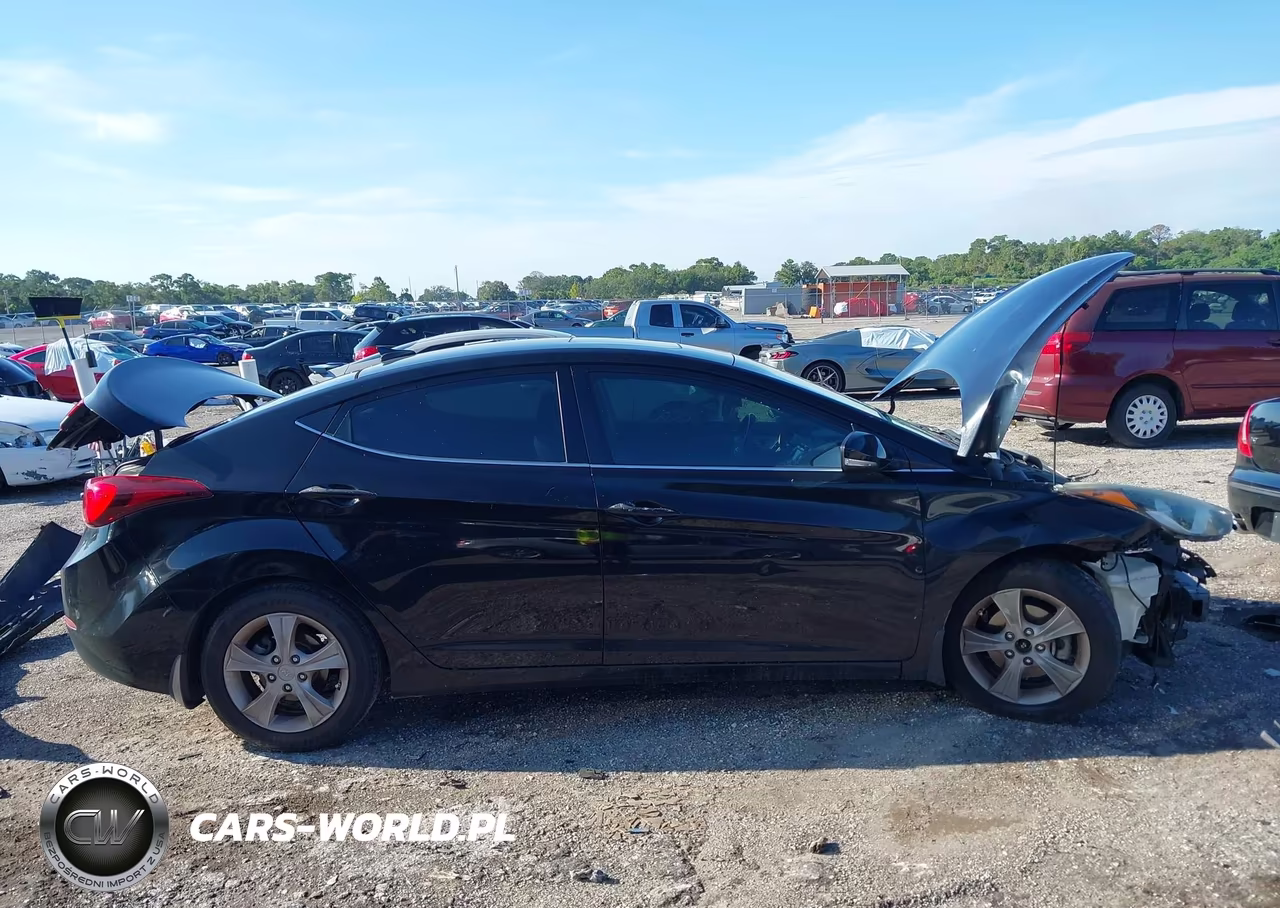 2016 Hyundai Elantra Value Edition VIN:KMHDH4AE2GU566526 - 14