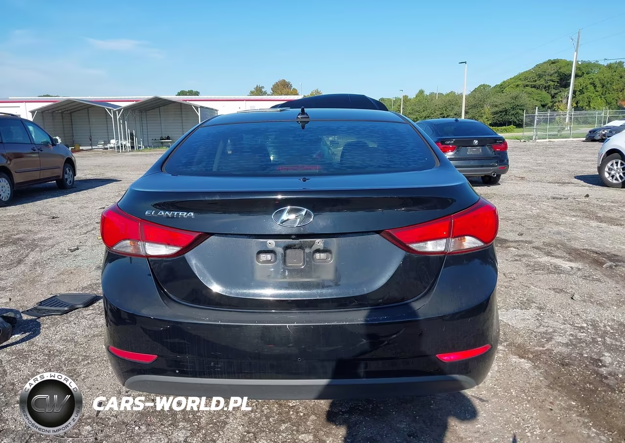 2016 Hyundai Elantra Value Edition VIN:KMHDH4AE2GU566526 - 17